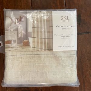 SKL Shower curtain